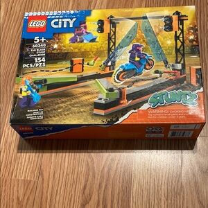 Lego City Stuntz 154 Piece Set